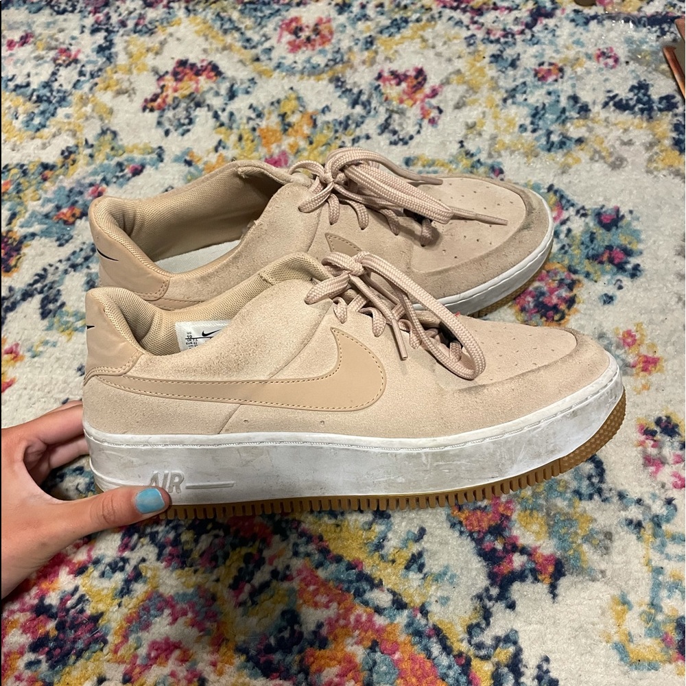 NIKE AIRFORCE